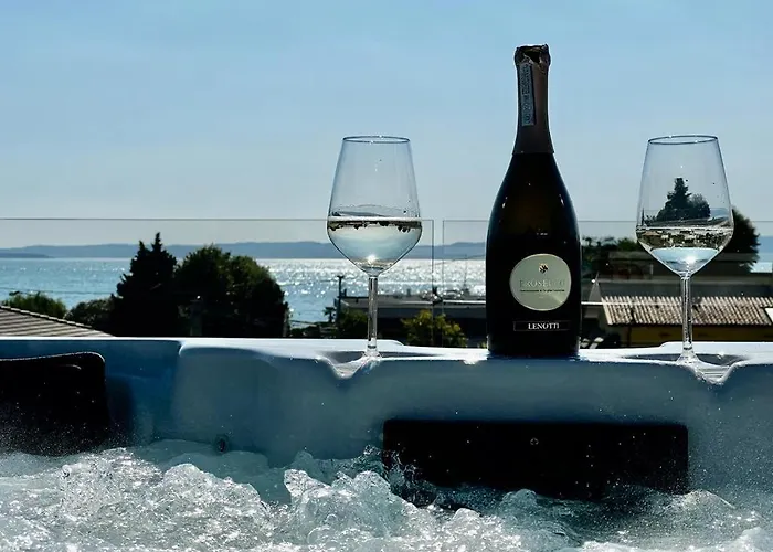 L&L Lake Suite Bardolino